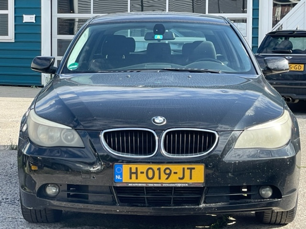 31715788-8.jpg