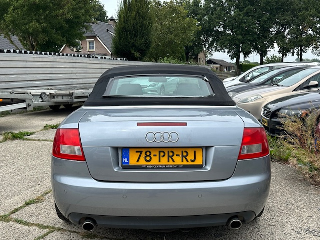 40061049-9.jpg