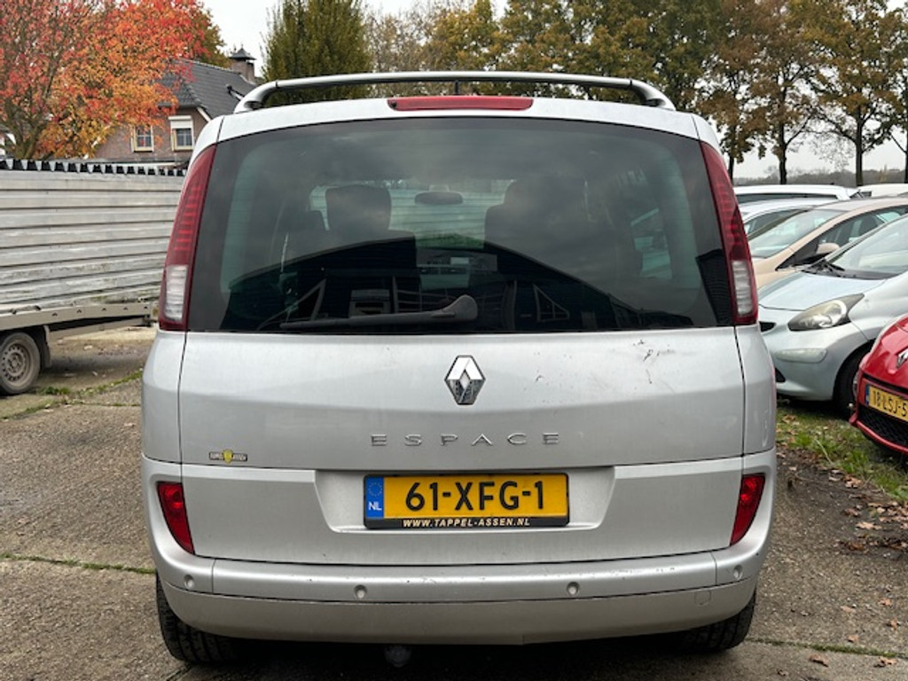 41393441-9.jpg