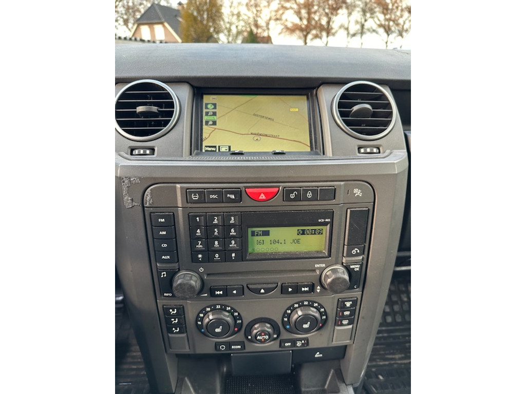 41689509-10.jpg