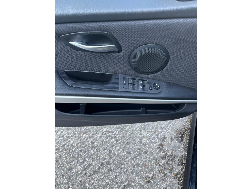 44201408-10.jpg