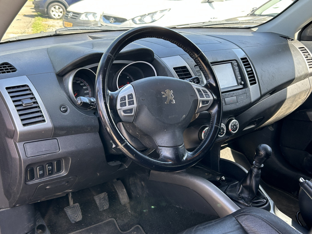44784917-16.jpg