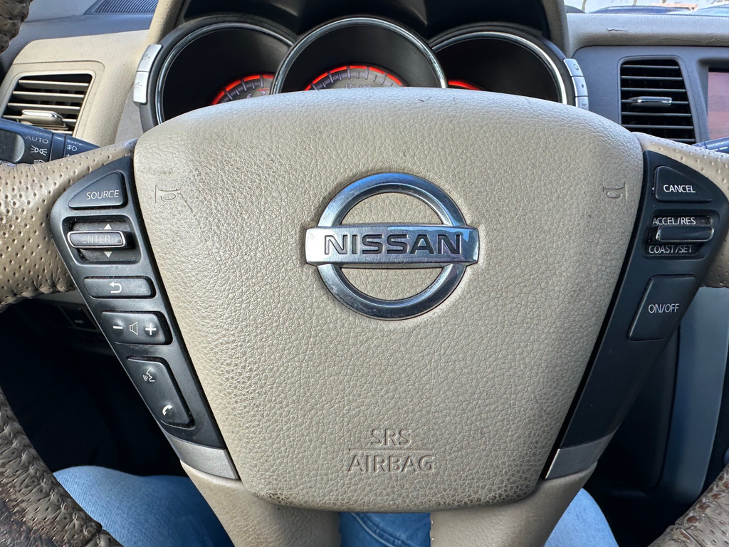 50992028-13.jpg