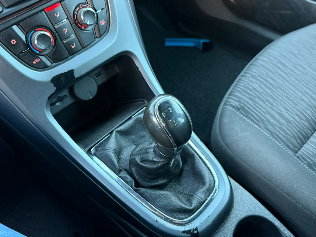 50996854-17.jpg