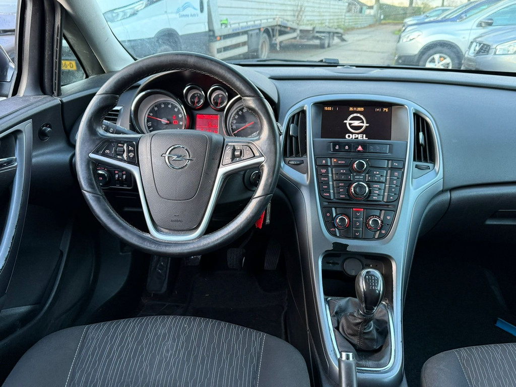50996854-19.jpg