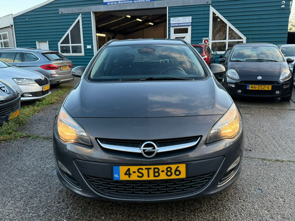 50996854-8.jpg