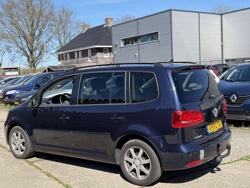 53090985-1.jpg