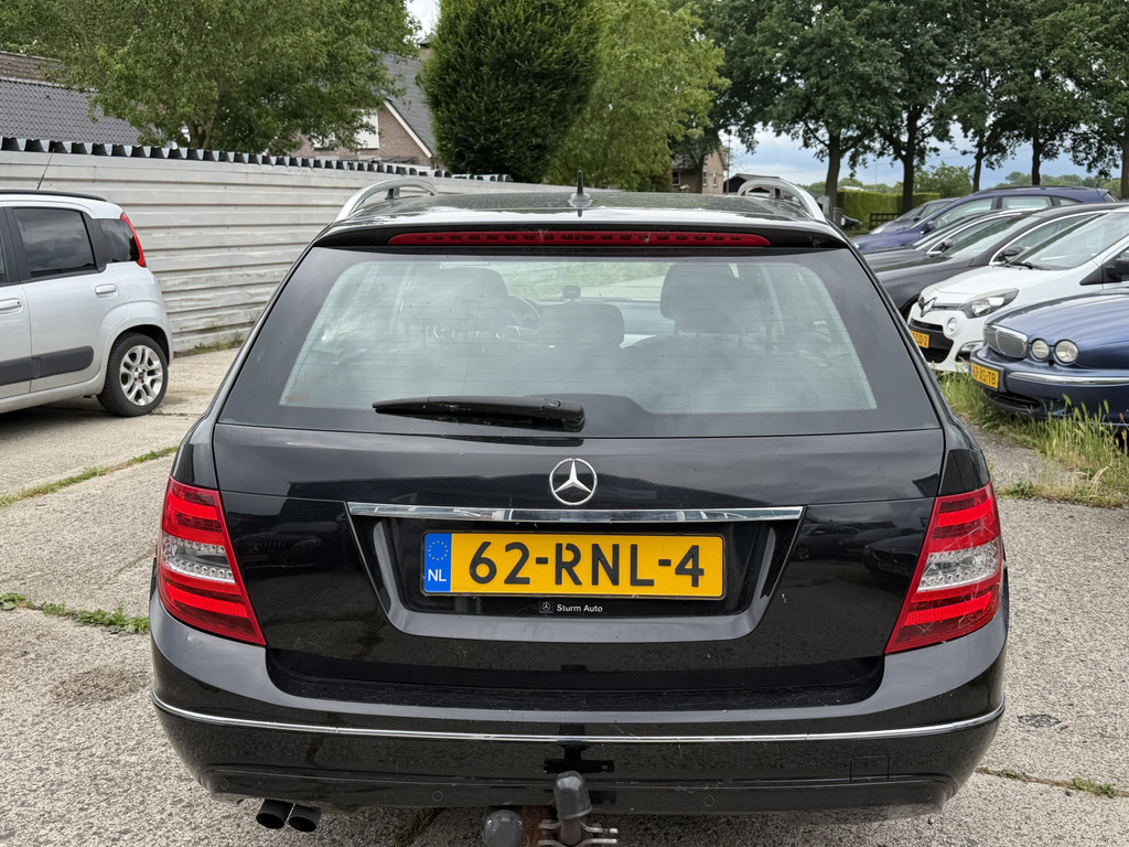 53985663-9.jpg